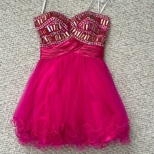 Pink Juliet strapless homecoming/prom dress size small